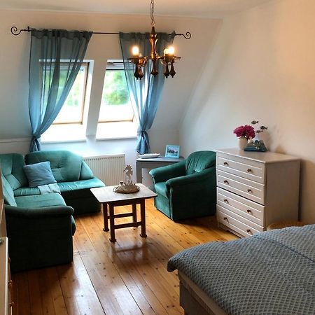 Capri Apartman Eger Luaran gambar
